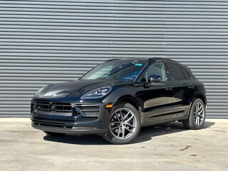 2025 Porsche Macan SUV