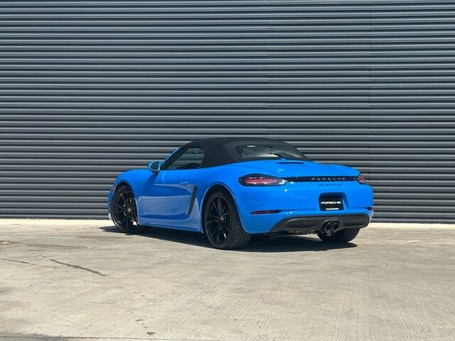 2025 Porsche Boxster S photo 3
