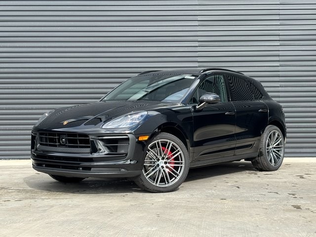 2026 Porsche Macan SUV 