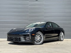 2026 Porsche Panamera 4 Hatchback