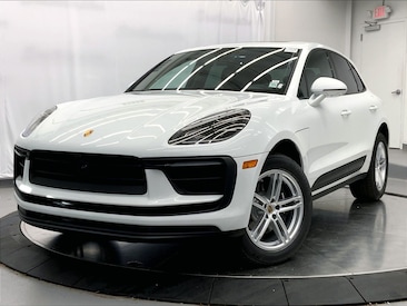 2026 Porsche Macan SUV