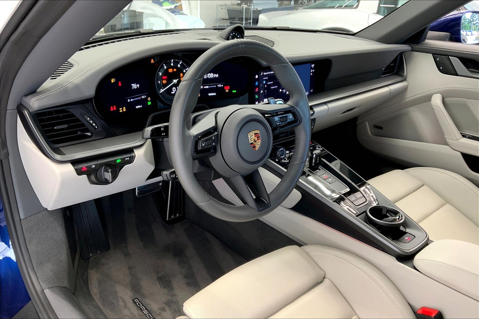 2023 Porsche 911 4S photo 4
