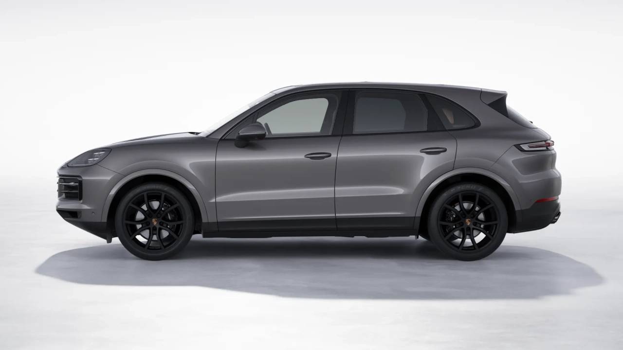 2026 Porsche Cayenne photo 2
