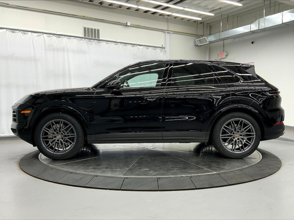 New 2026 Porsche Cayenne E-Hybrid SUV