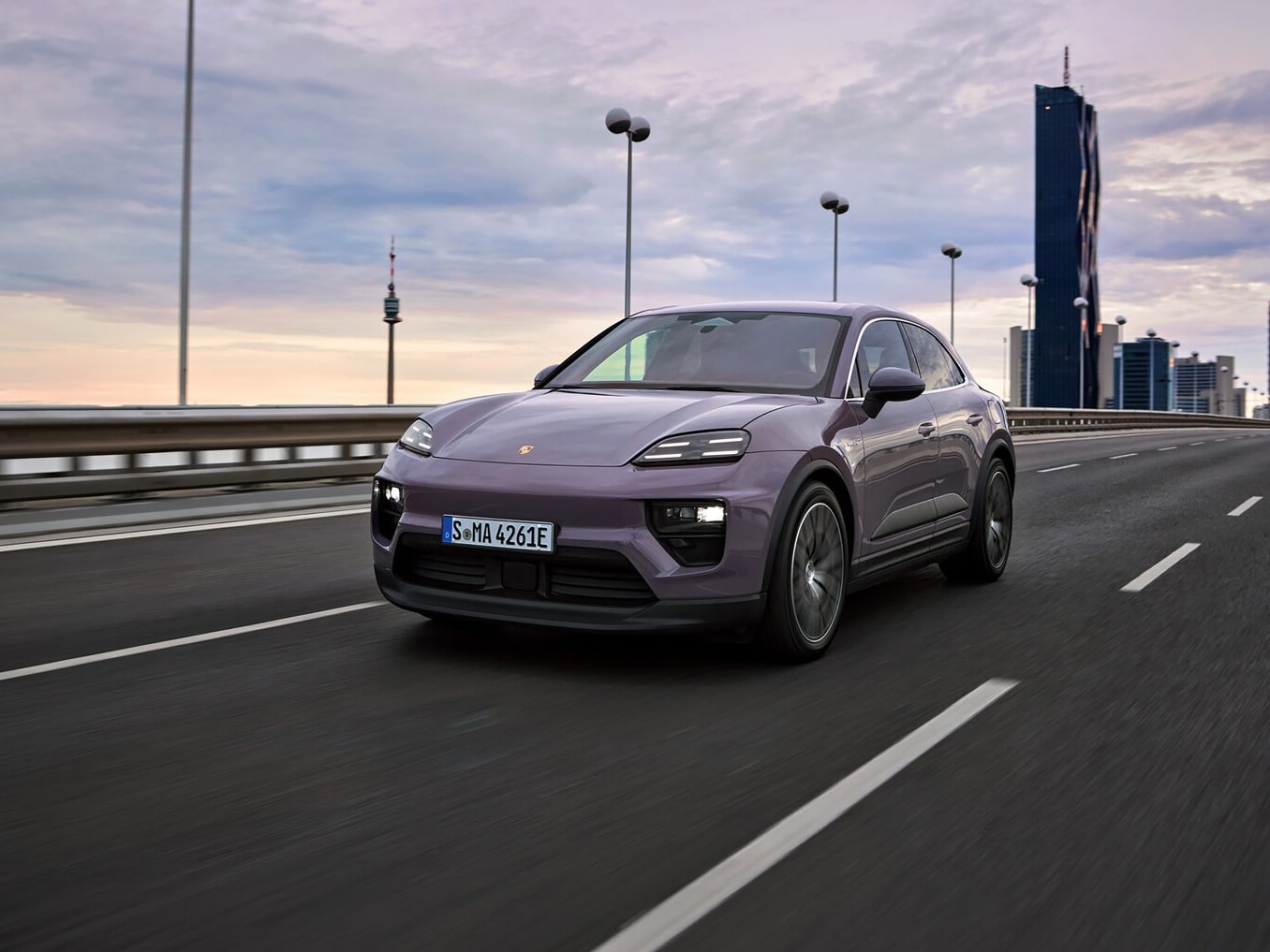 Porsche Macan Electric