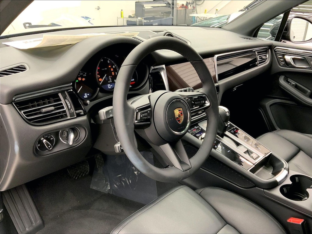 New 2026 Porsche Macan SUV