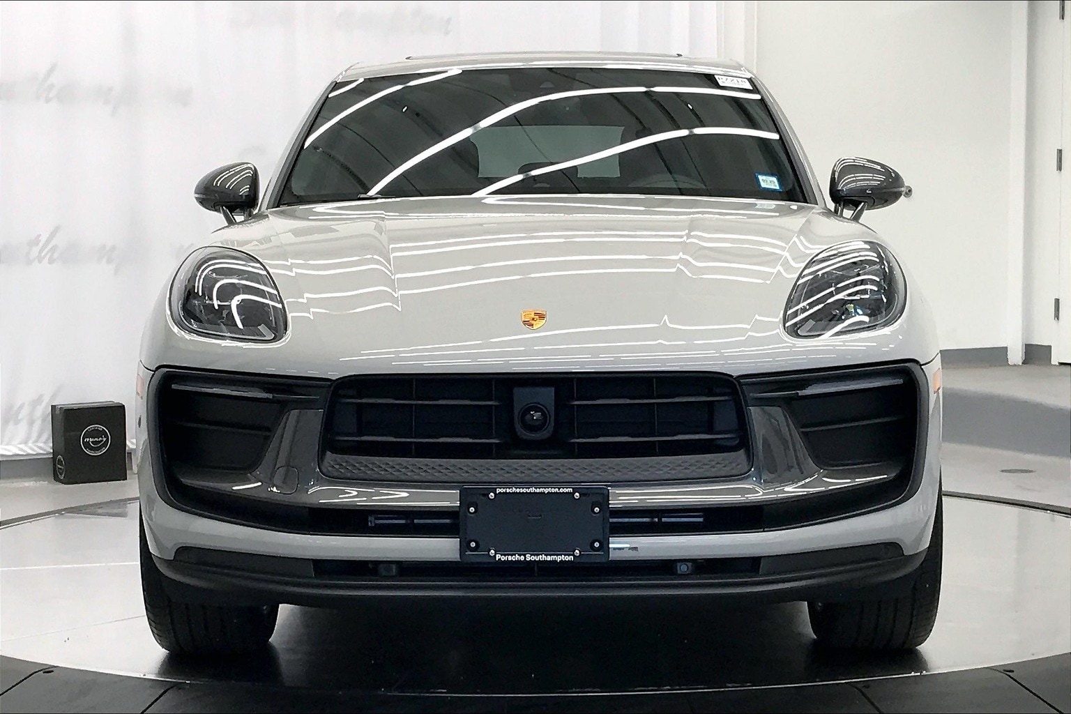 Used 2024 Porsche Macan T with VIN WP1AA2A51RLB03428 for sale in Southampton, NY