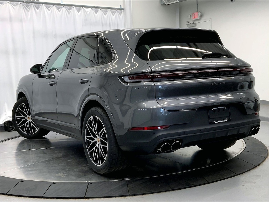 New 2025 Porsche Cayenne SUV