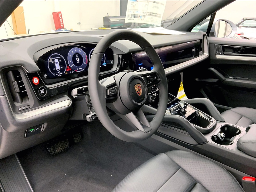 New 2025 Porsche Cayenne SUV