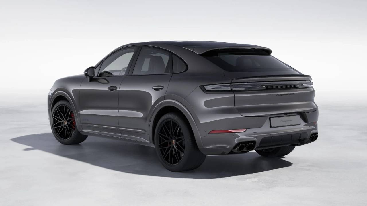 2026 Porsche Cayenne GTS Coupe photo 3