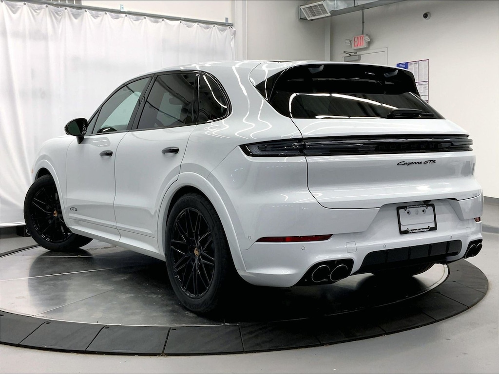 New 2026 Porsche Cayenne GTS GTS SUV