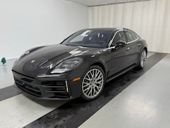 2026 Porsche Panamera 4 Hatchback