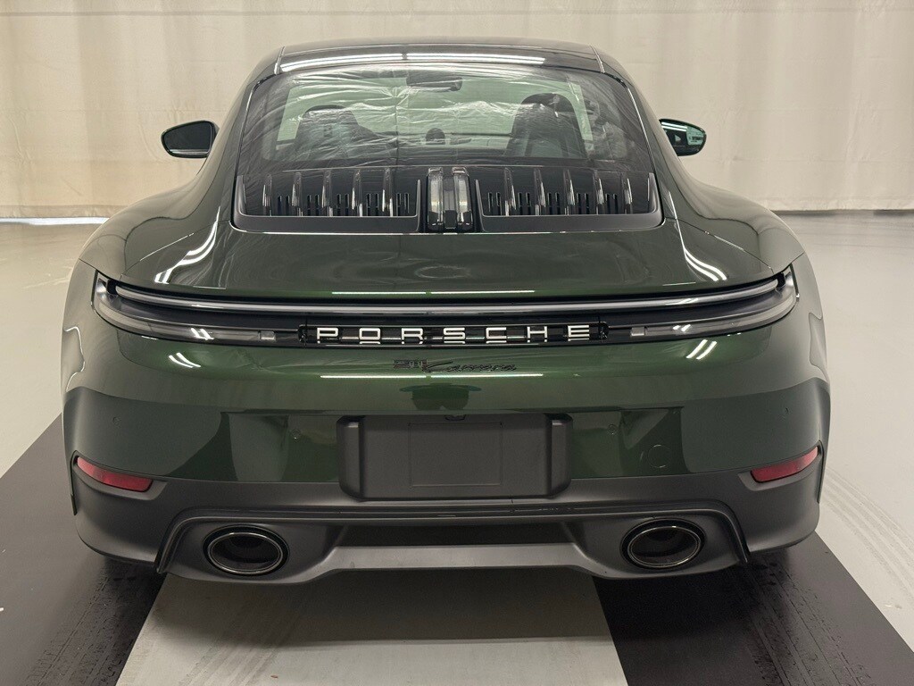 2026 Porsche 911 T photo 4