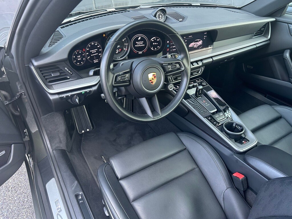 2022 Porsche 911 4 photo 4