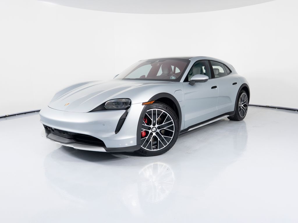  Porsche Taycan Cross Turismo