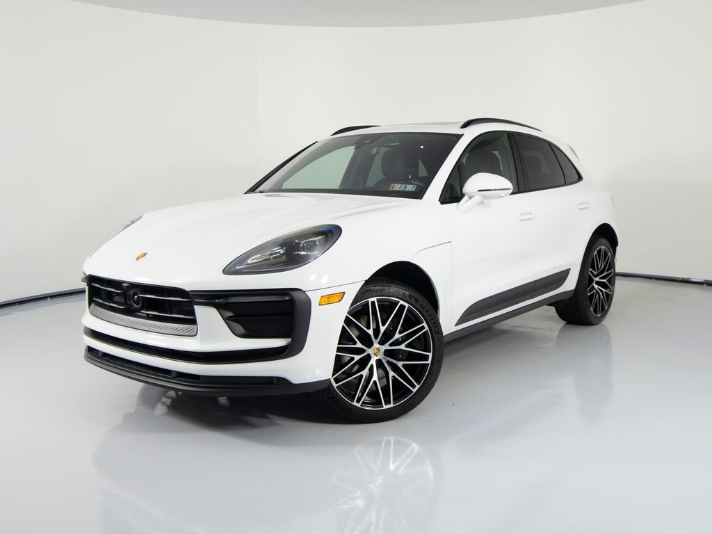 2026 Porsche Macan
