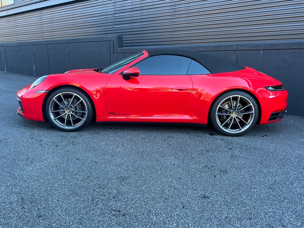 mclaren-qualified-2020-porsche-911-for-sale-in-philadelphia-stock