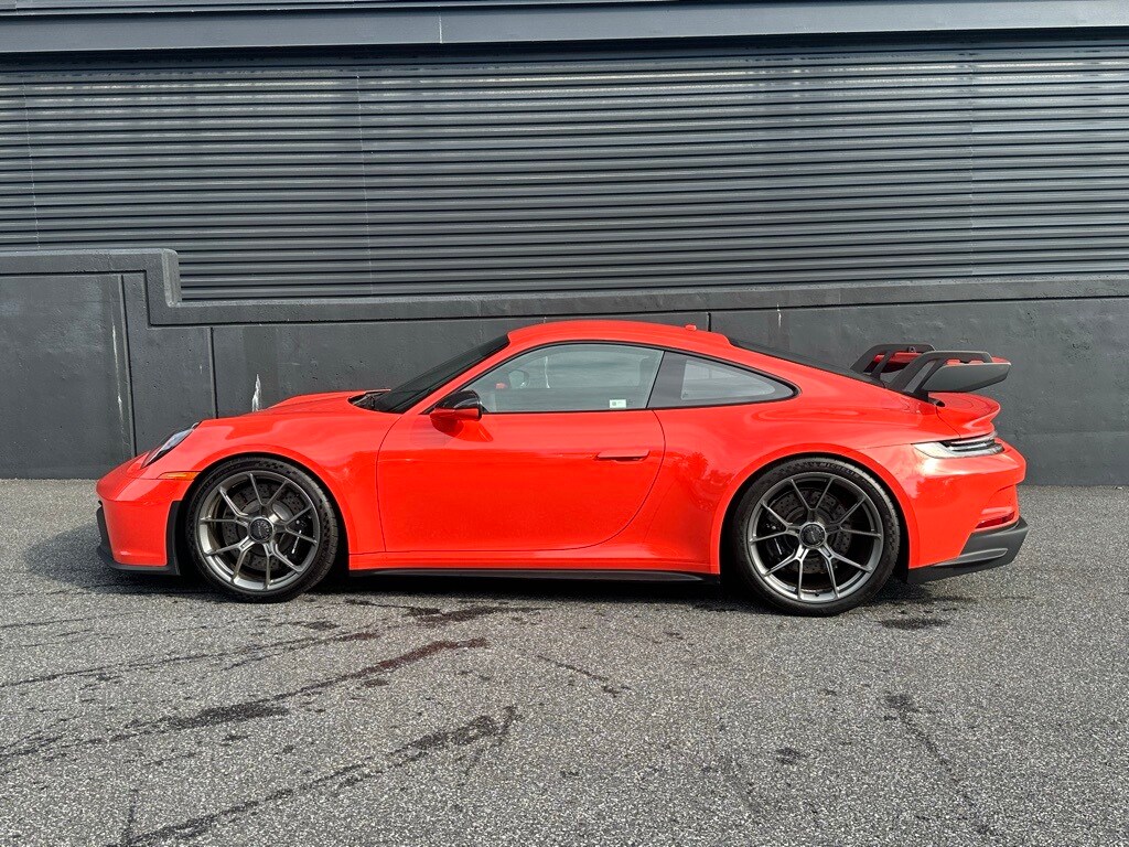2022 Porsche 911 GT3 photo 2