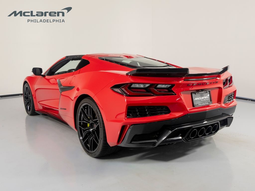 Used 2024 Chevrolet Corvette Stingray Z06 w/1LZ Coupe