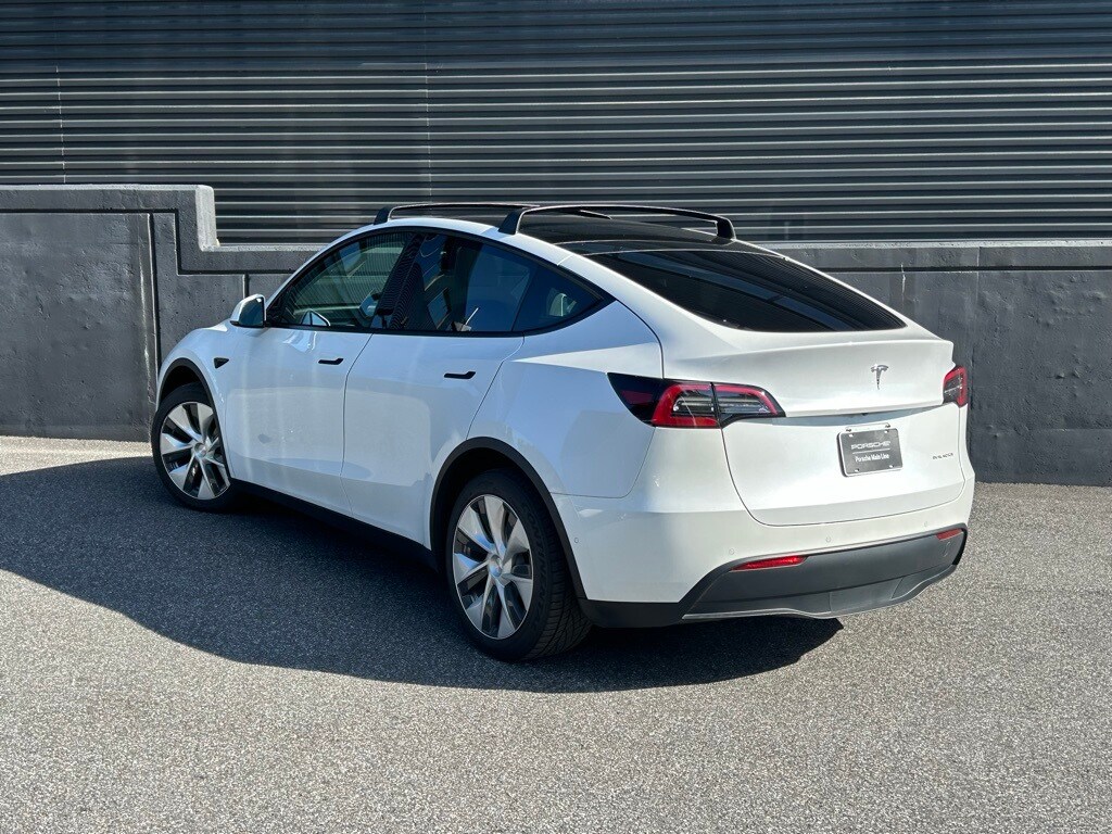 2021 Tesla Model Y Long Range photo 3