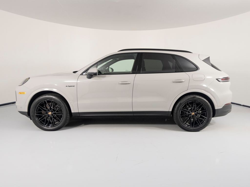 Certified 2026 Porsche Cayenne E-Hybrid SUV