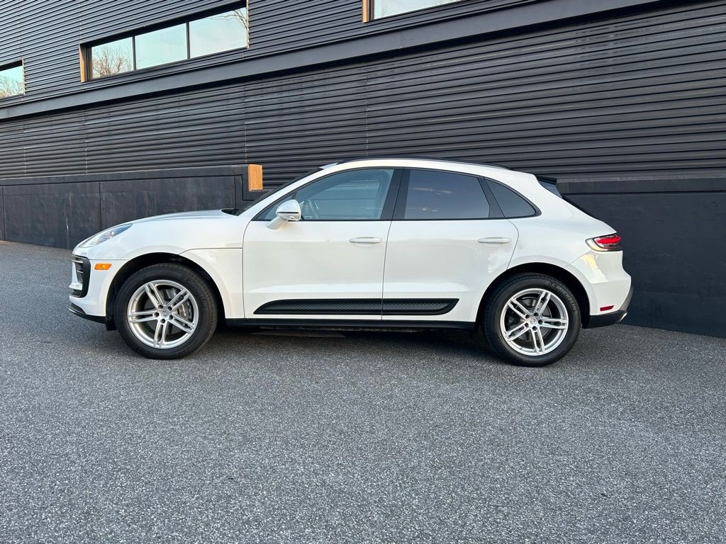 Certified 2025 Porsche Macan SUV