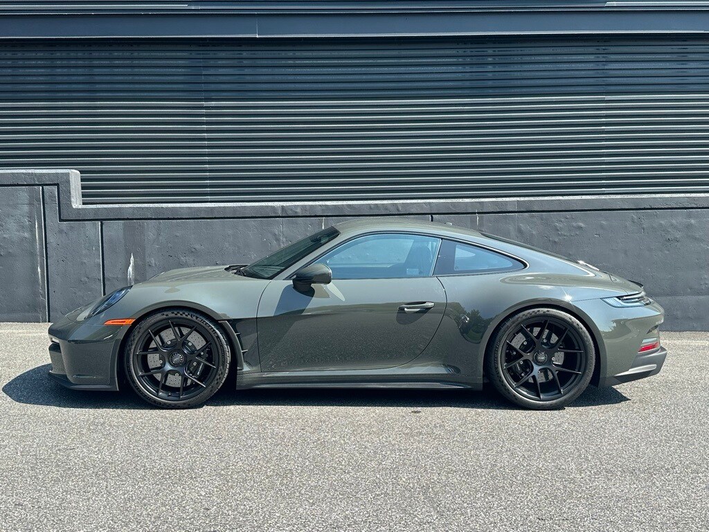 2024 Porsche 911 GT3 RS photo 2