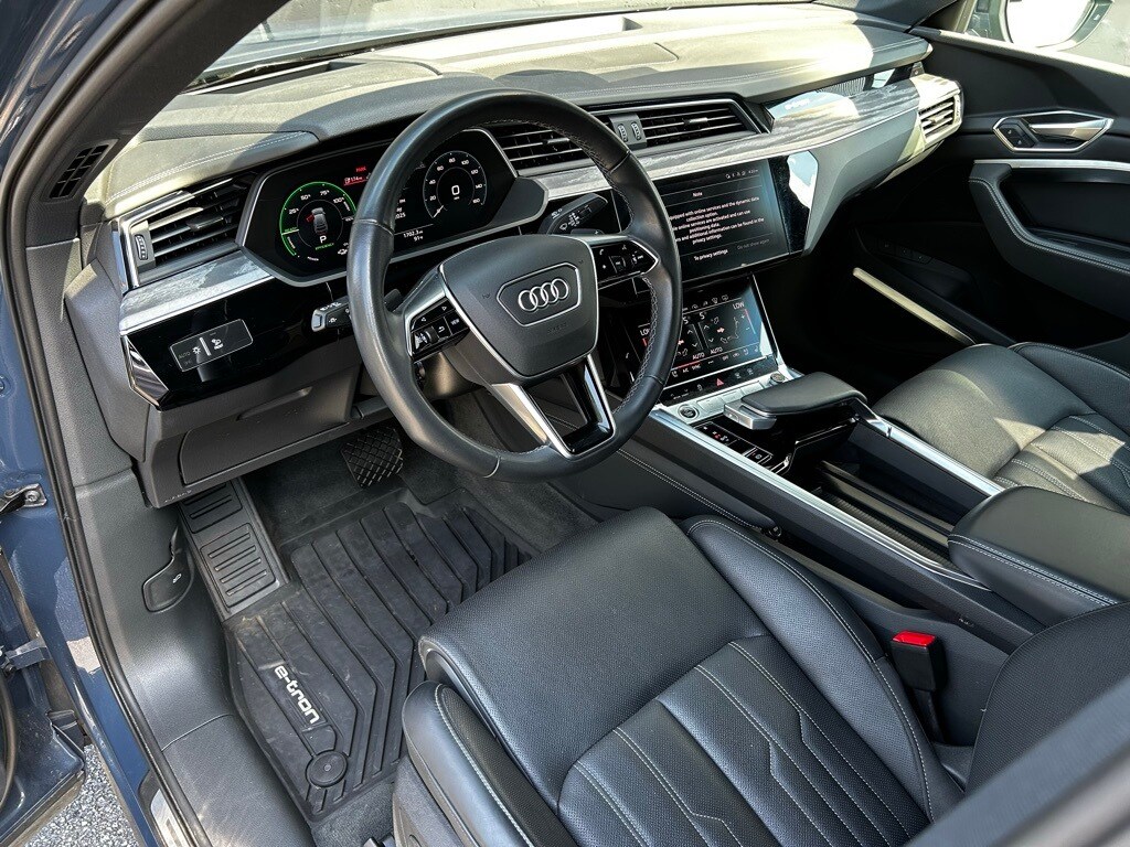 2024 Audi Q8 E-tron line Prestige photo 4