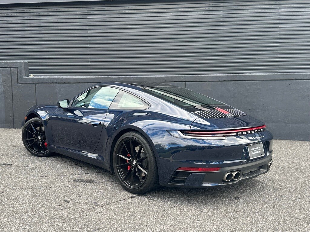 2021 Porsche 911 4S photo 3