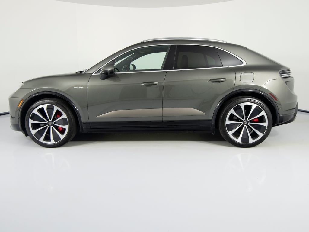 Certified 2024 Porsche Macan Electric Turbo SUV