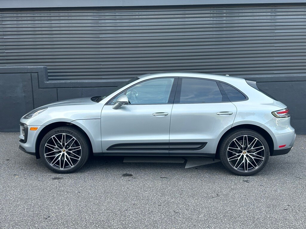 Certified 2025 Porsche Macan  SUV