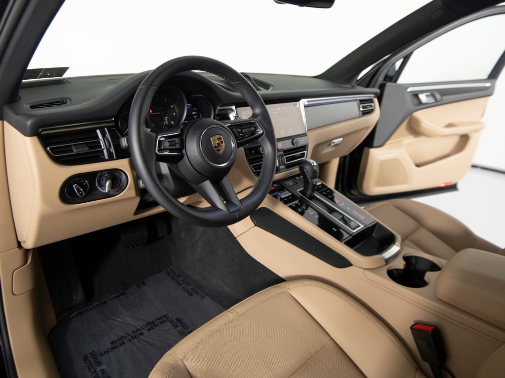 Certified 2025 Porsche Macan SUV