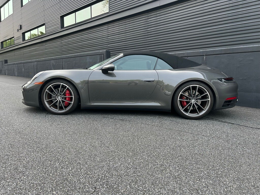 2021 Porsche 911 S Cabriolet photo 2