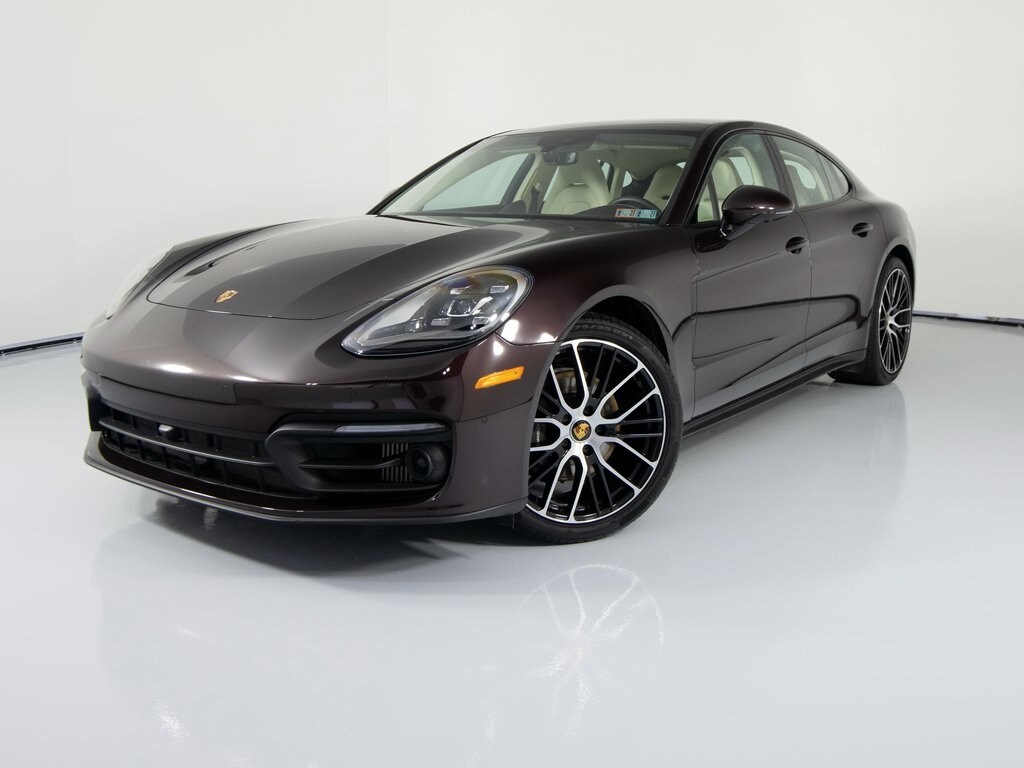 Certified 2023 Porsche Panamera 4 Platinum Edition Hatchback