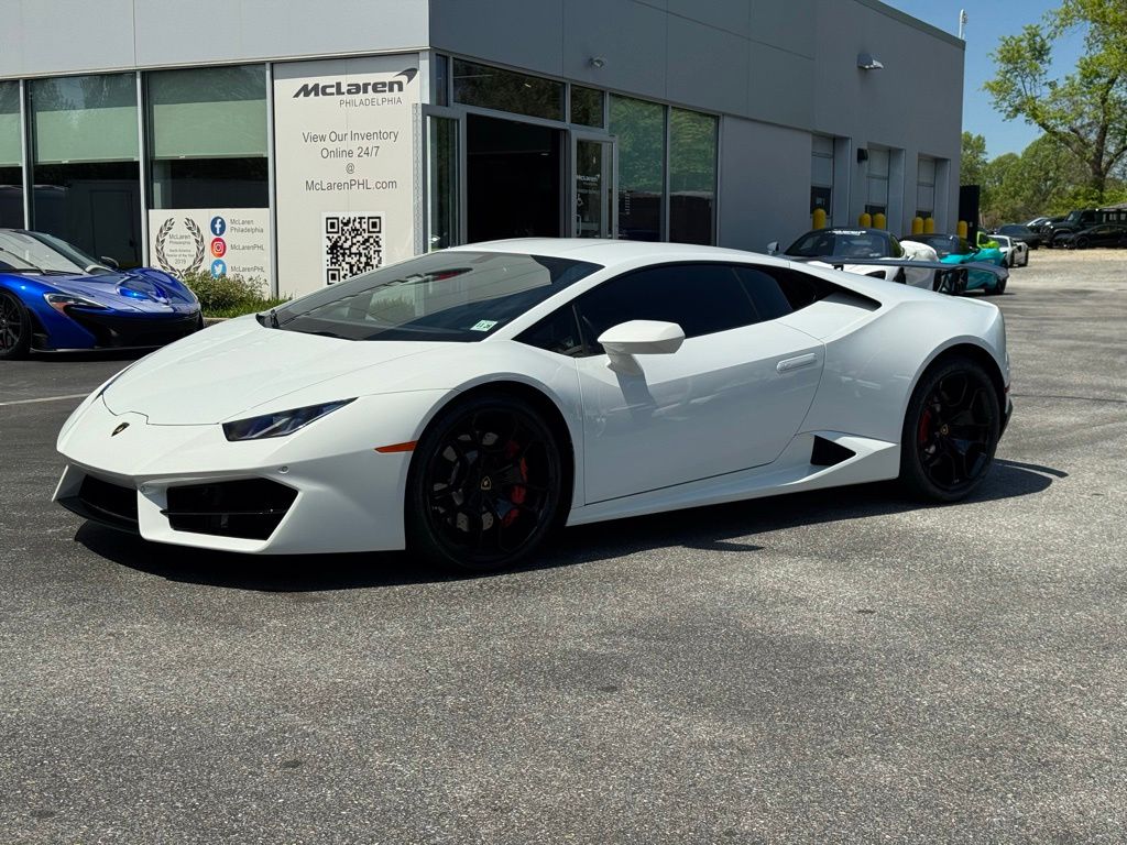 2017 Lamborghini Huracan LP 580-2 Coupe's photo