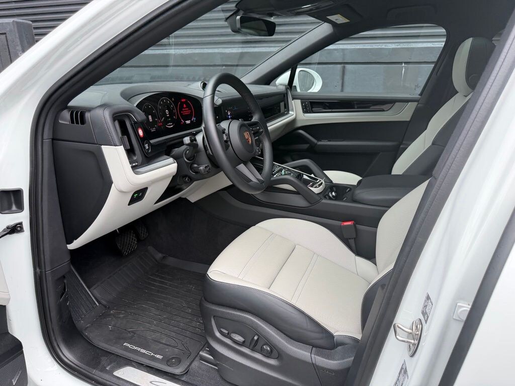 Certified 2026 Porsche Cayenne E-Hybrid Coupe SUV