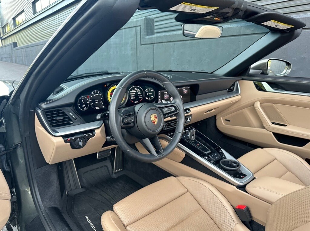 2021 Porsche 911 S Cabriolet photo 4