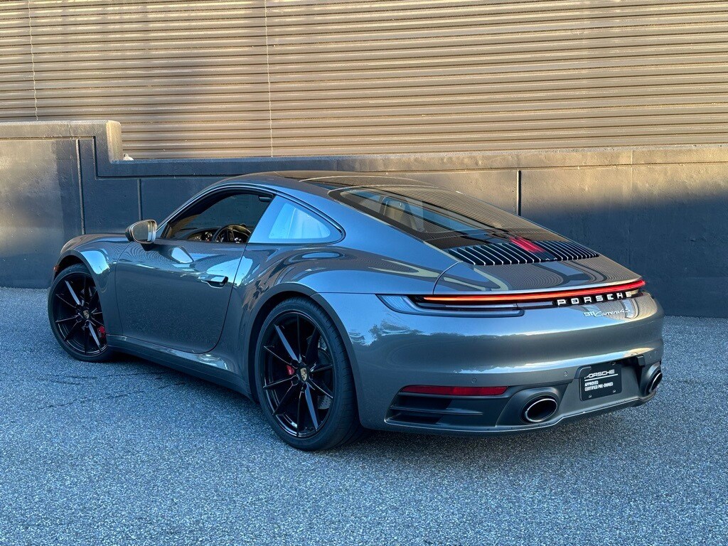 2022 Porsche 911 4S photo 3