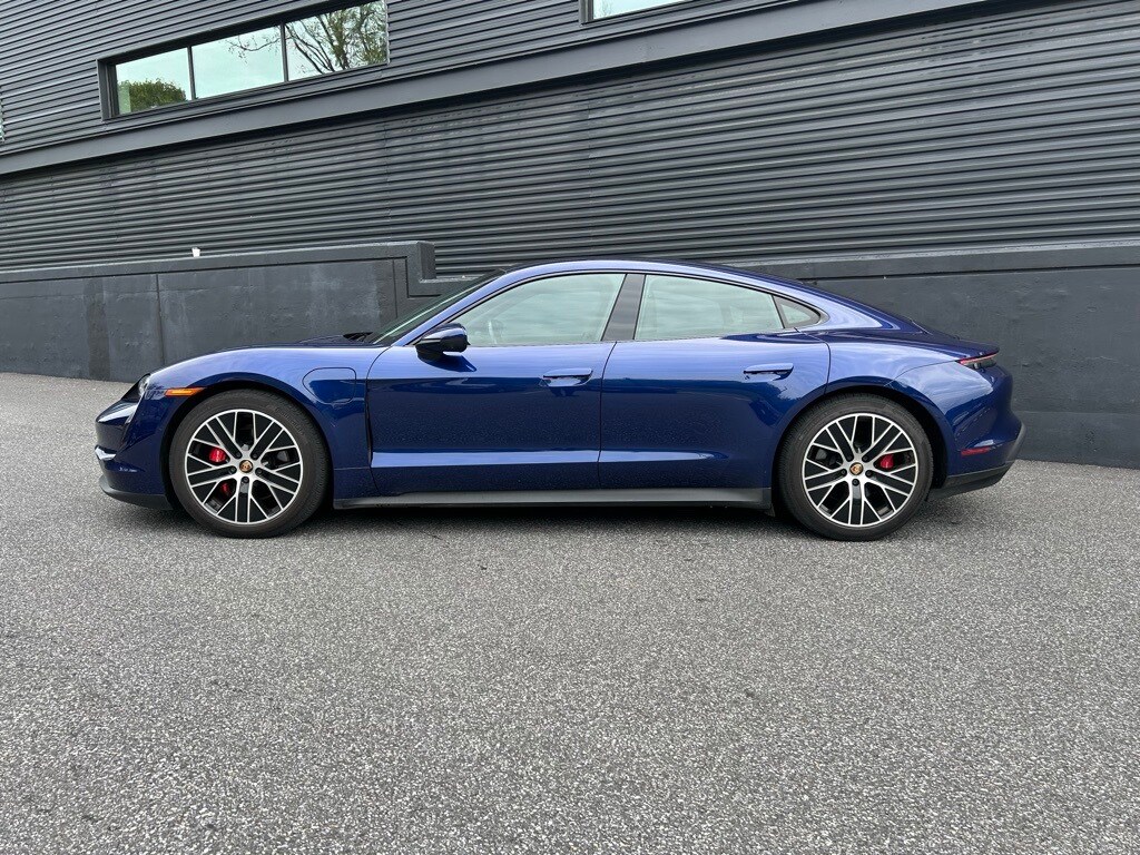 2020 Porsche Taycan 4S photo 2
