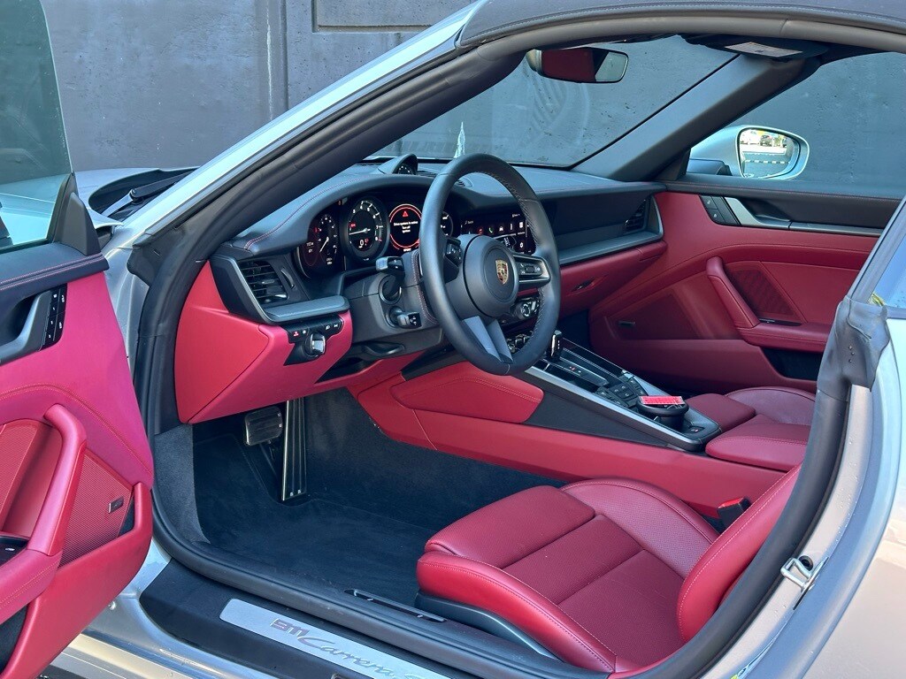 2024 Porsche 911 S Cabriolet photo 4