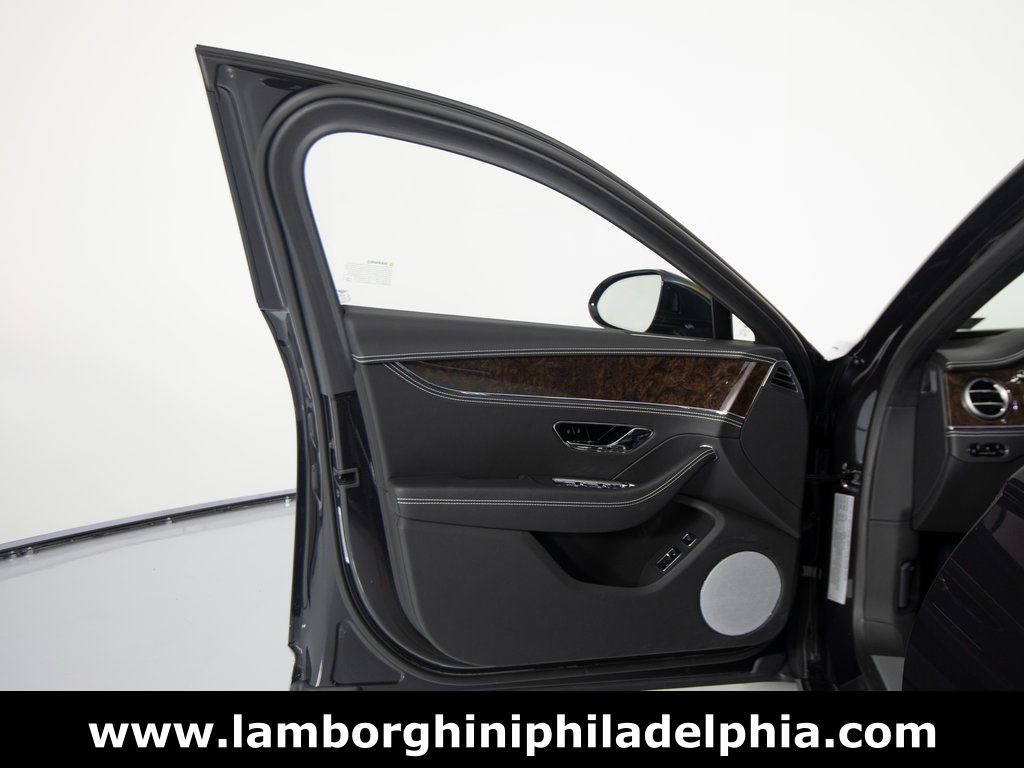 2024 Bentley Flying Spur Mulliner - Photo 12
