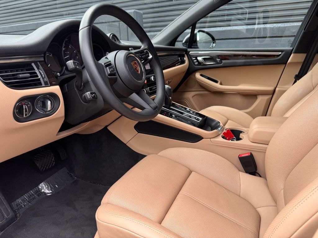 Certified 2026 Porsche Macan SUV