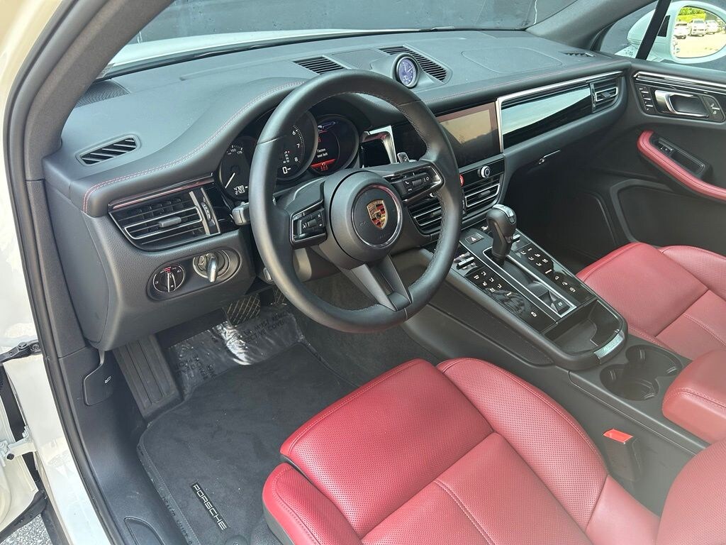 Certified 2026 Porsche Macan SUV