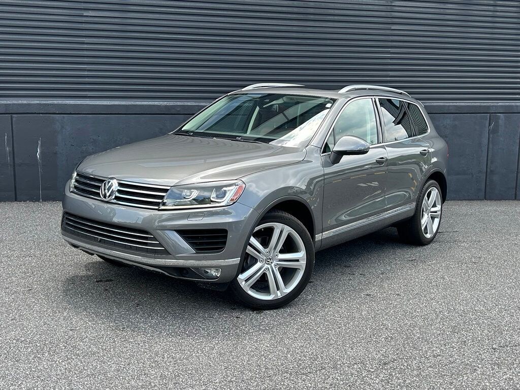 Used 2016 Volkswagen Touareg VR6 SUV