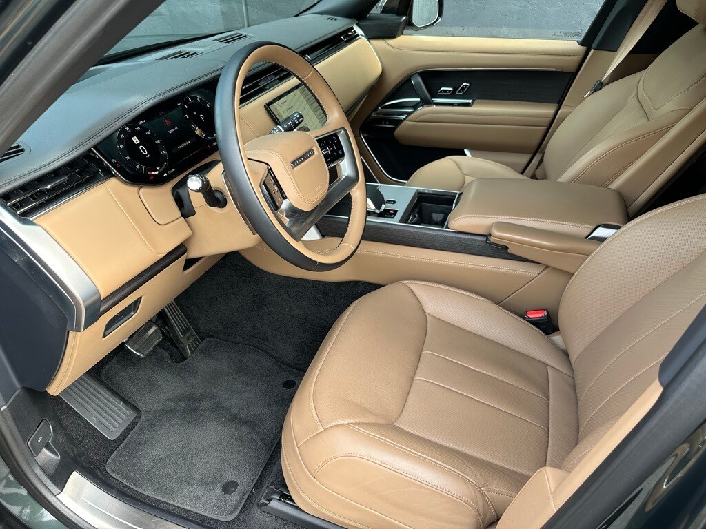 2024 Land Rover Range Rover Autobiography photo 4