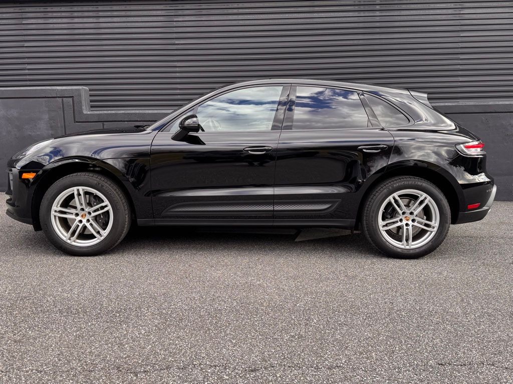 Used 2025 Porsche Macan SUV