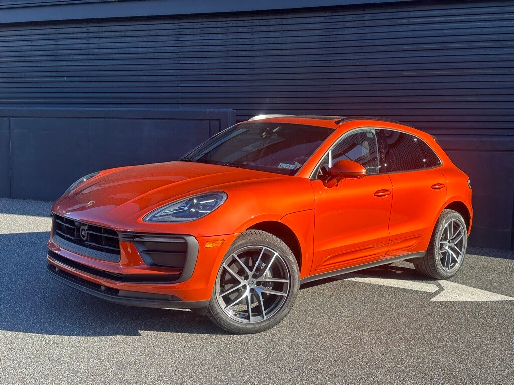 Certified 2025 Porsche Macan  SUV