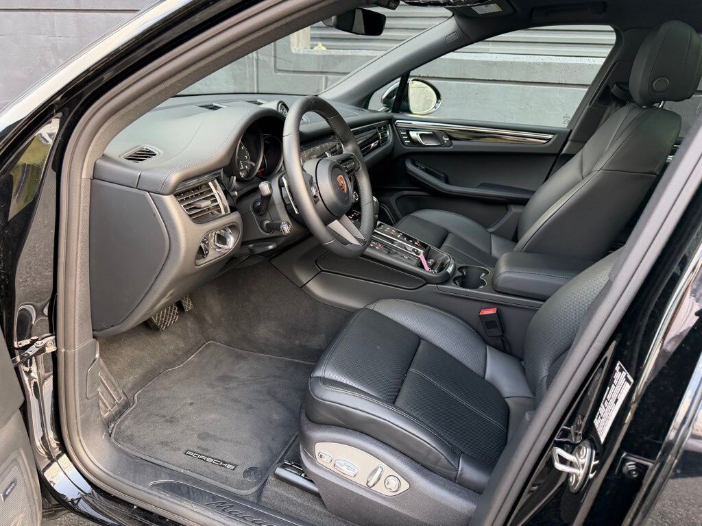 Certified 2026 Porsche Macan SUV