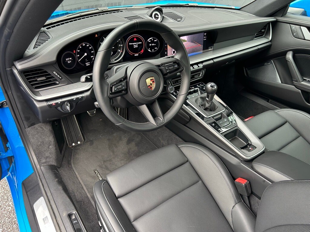 2022 Porsche 911 4S 4 GTS photo 4