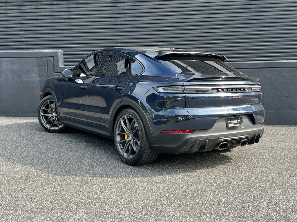 2025 Porsche Cayenne Coupe Turbo GT photo 3